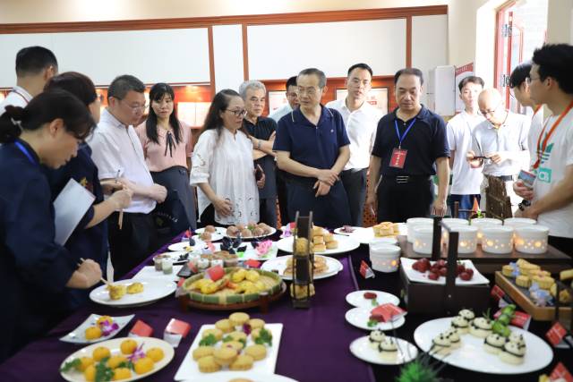 2023年供销合作社系统“粤菜师傅”地方特色农产品食材展示展销活动现场。