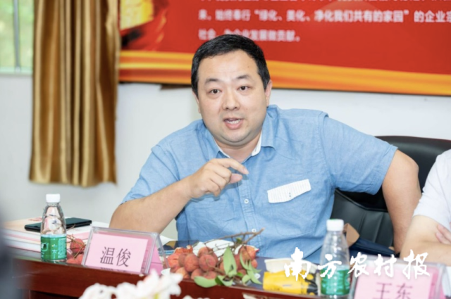 温俊认为，朱顶红应该在场景化中讲故事，获得最大的曝光量和流量。