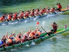 视频｜赛龙舟变“翻”龙舟！观澜河上演“速度与激情”