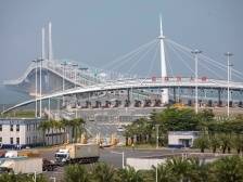 南方观察｜港车北上，湾区再弹协奏曲