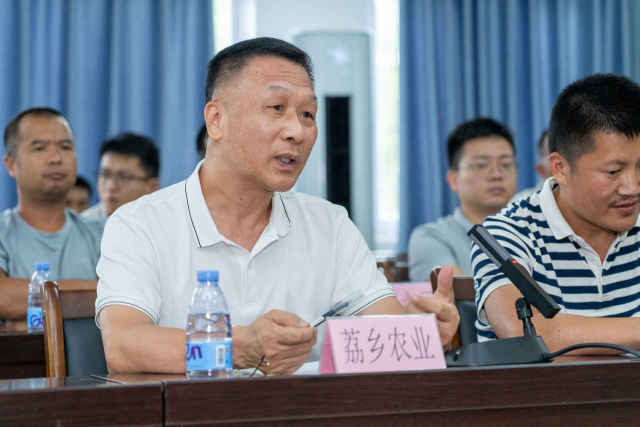 汕头市荔乡农业科技有限公司总经理郭伟强。