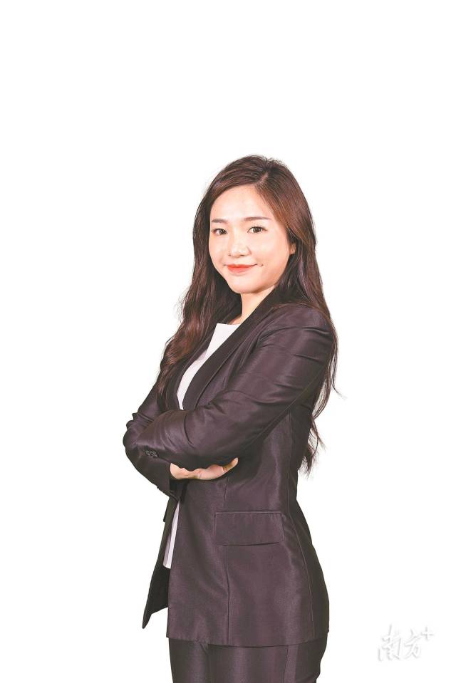 程嘉雯。 程嘉雯。