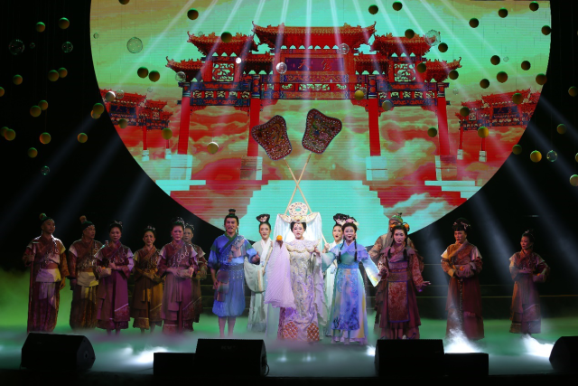 赵雅琴参演涯歌音乐剧。