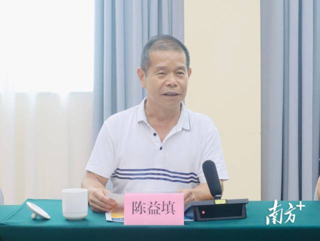 广东省家禽科学研究所研究员、广东省肉鸽行业协会会长陈益填