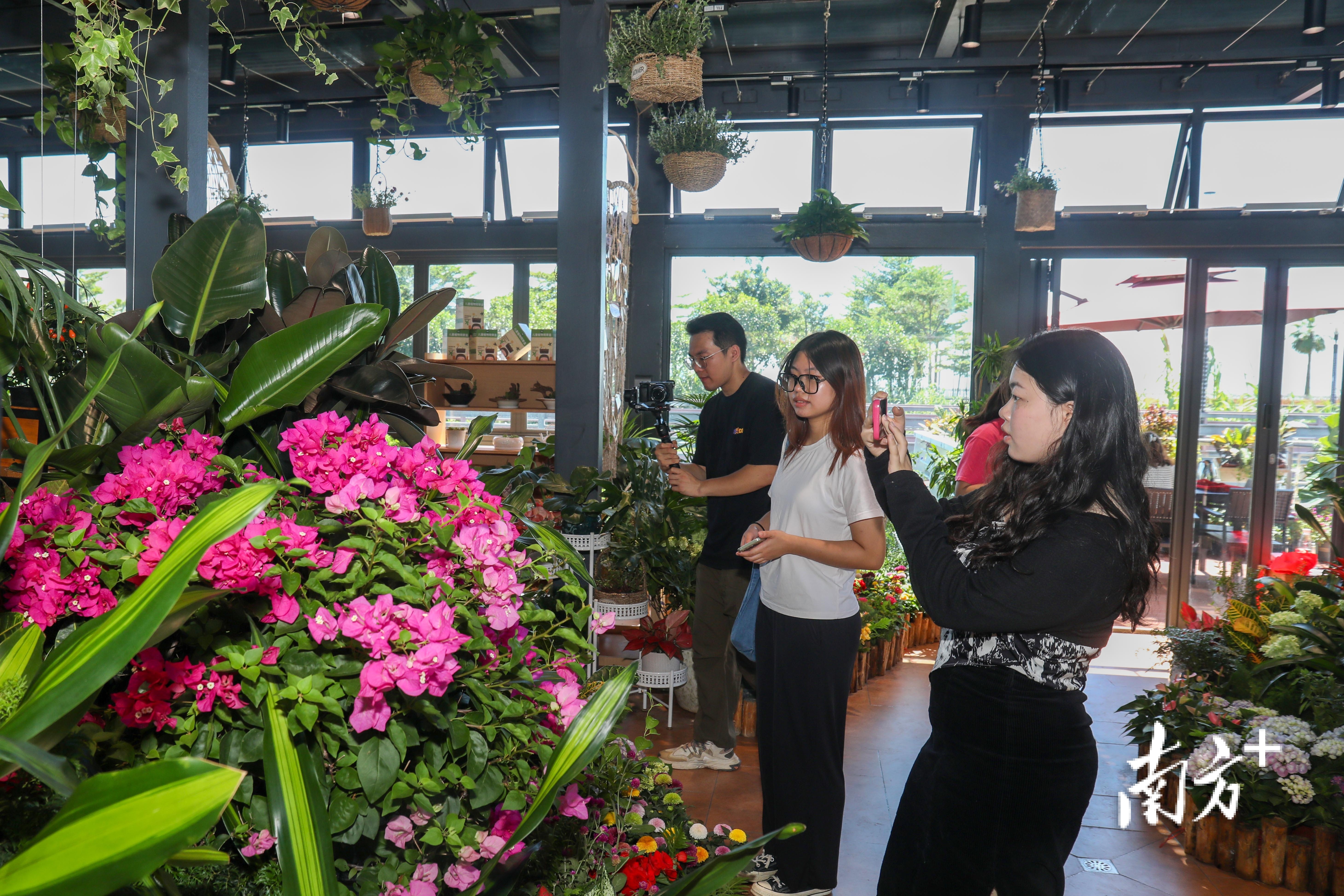 体验馆提供沉浸式体验。 体验馆提供沉浸式体验。
