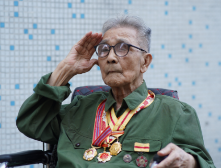 陈日平：穿越枪林弹雨勇立功勋，抗美援朝归来续写荣光
