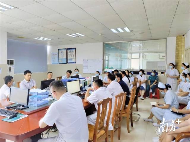 连州人民医院组织大会诊。  受访者供图