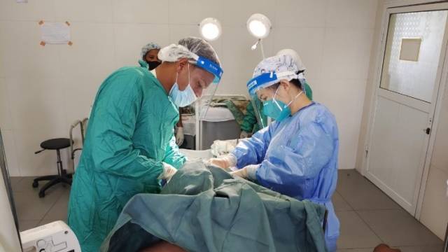 援非日记 |“你拯救了我！谢谢中国医生!”