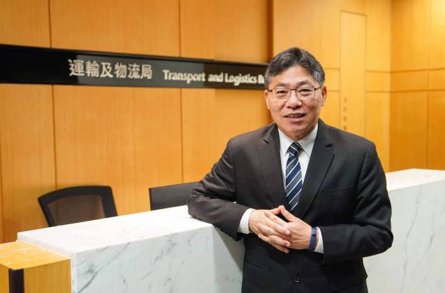 香港特区政府运输及物流局局长林世雄