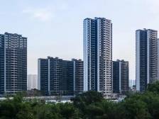 融创中国跌破1港元，抓紧出售项目回笼资金