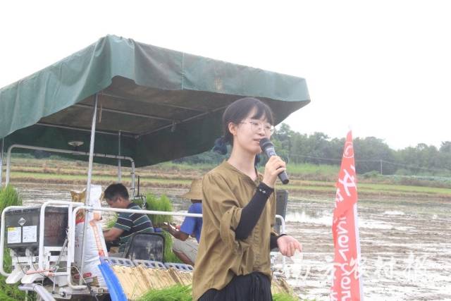 华南农业大学资源环境学院授课团队谭璐老师。