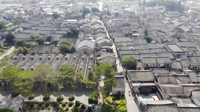 资料图片曹劲介绍,大鹏所城采用的是空间分级分类活化利用.