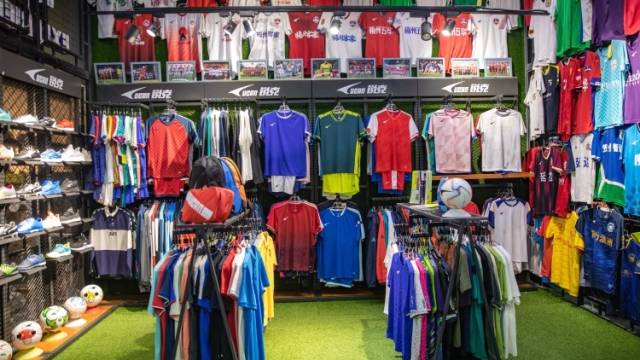 爱看足球的你，可知道这个广州老品牌？| 品牌说