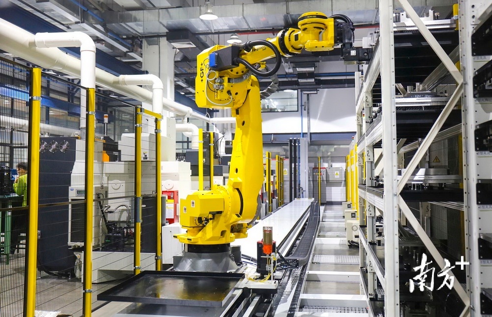 扎根深圳30年之久的注塑行业企业鸿利达集团将第二个生产基地落在了翠亨新区。 南方+ 叶志文 拍摄