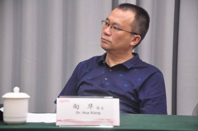 广东省农业科学院兽医研究所研究员 向华