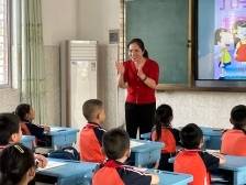 蕉岭县镇平小学教师黄海玲：扎根山区默默耕耘 让学生爱上英语