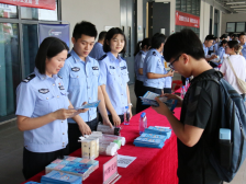 汕尾市公安局开展网络安全宣传周“法治日”活动