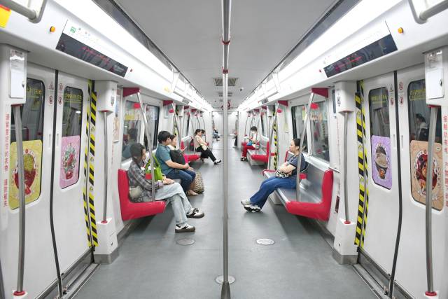 庆丰收 促和美！广州地铁“丰收”专列正式发车
