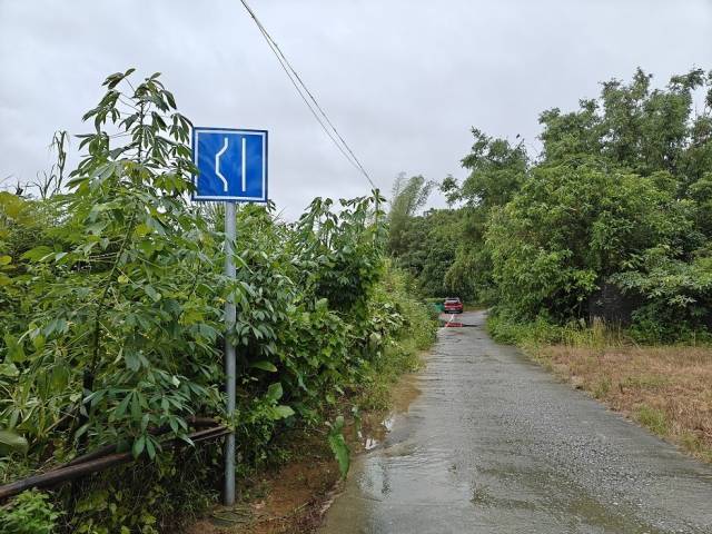 阳西县程村镇坡尾村的一个错车台