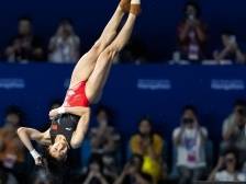 第二跳满分最后一跳逆转！全红婵“压哨”夺金