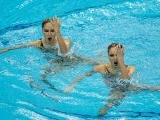 广东花游姐妹答南方+：双胞胎在双人项目更有优势