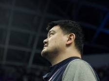 中国男篮又走到岔路口，姚明还有时间吗？