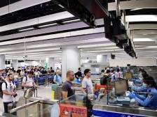 广交会开幕在即，直击西九龙站：哪哪儿都是“老外”