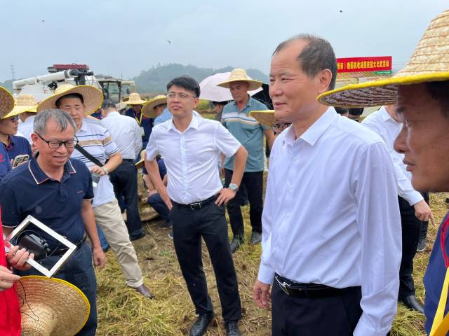 南方农村报 郑建斯 拍摄