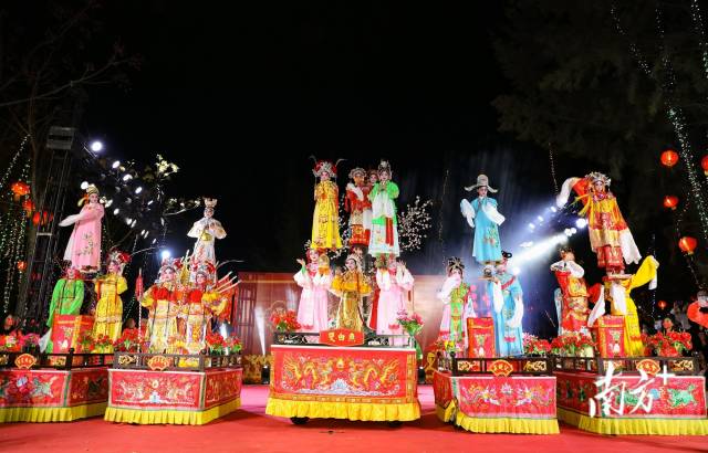 博美飘色参加陆丰市首届民间文化节表演现场。受访者供图