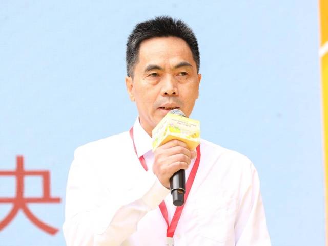 新会区农业农村局总畜牧兽医师梁日勤