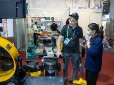 在“家门口”卖全球！粤东西北广交会参展企业数量创新高