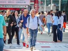 广交会：一个“忙”字慰人心