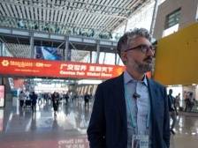 广交会二期人气旺！中国市场令他出乎“意”料丨跟着洋客商逛广交