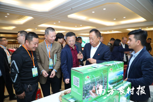 2023年10月26日，“揭西十大名优特产”走进北京新发地推介展示，提升揭西农产品的品牌知名度。