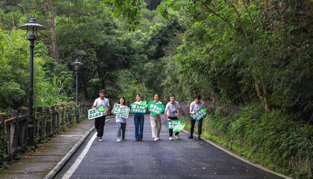 南方农村报 常秦 拍摄