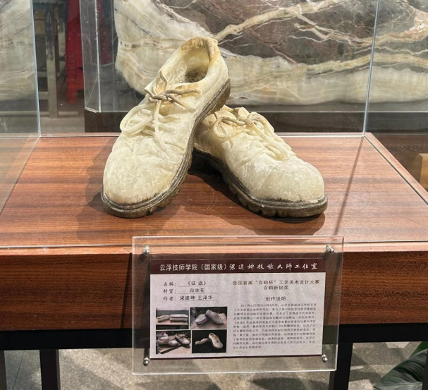 梁建坤、王澤華作品《征途》（李瑞雪/攝）