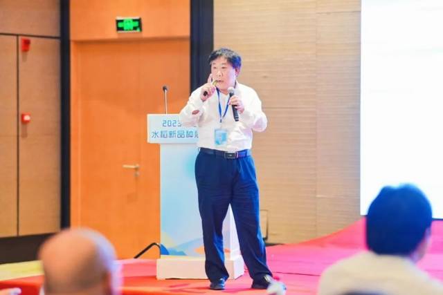 湖北省农业科学研究院院长游艾青