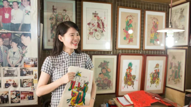 佛山木版年画代表性传承人：刘钟萍