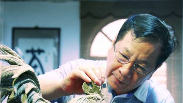 石湾陶艺代表传承人：潘柏林