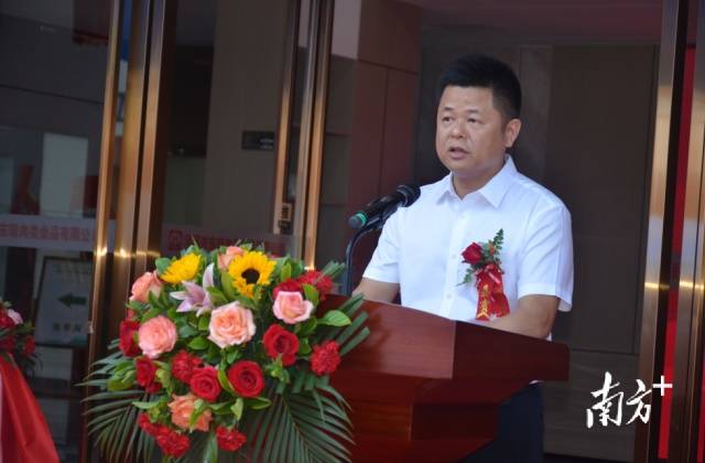 东源县委常委、副县长邹元涛致辞