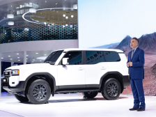 全新皇冠和全新普拉多正式发布，一汽丰田强化全体系布局