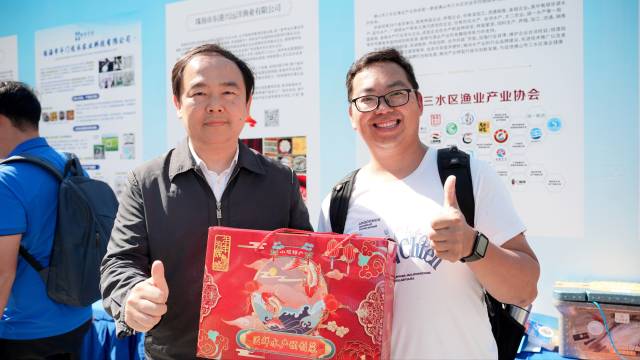 广东省农业村落子厅副厅长（正厅职）陈东为溢鲜水产预制菜点赞。