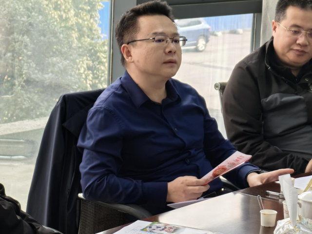 广东省粤黔协作工作队安顺工作组组长严明昆