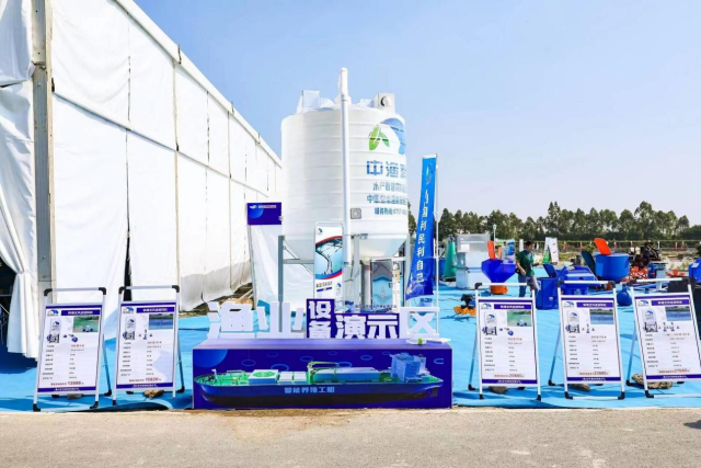 科技感十足的渔业设备。