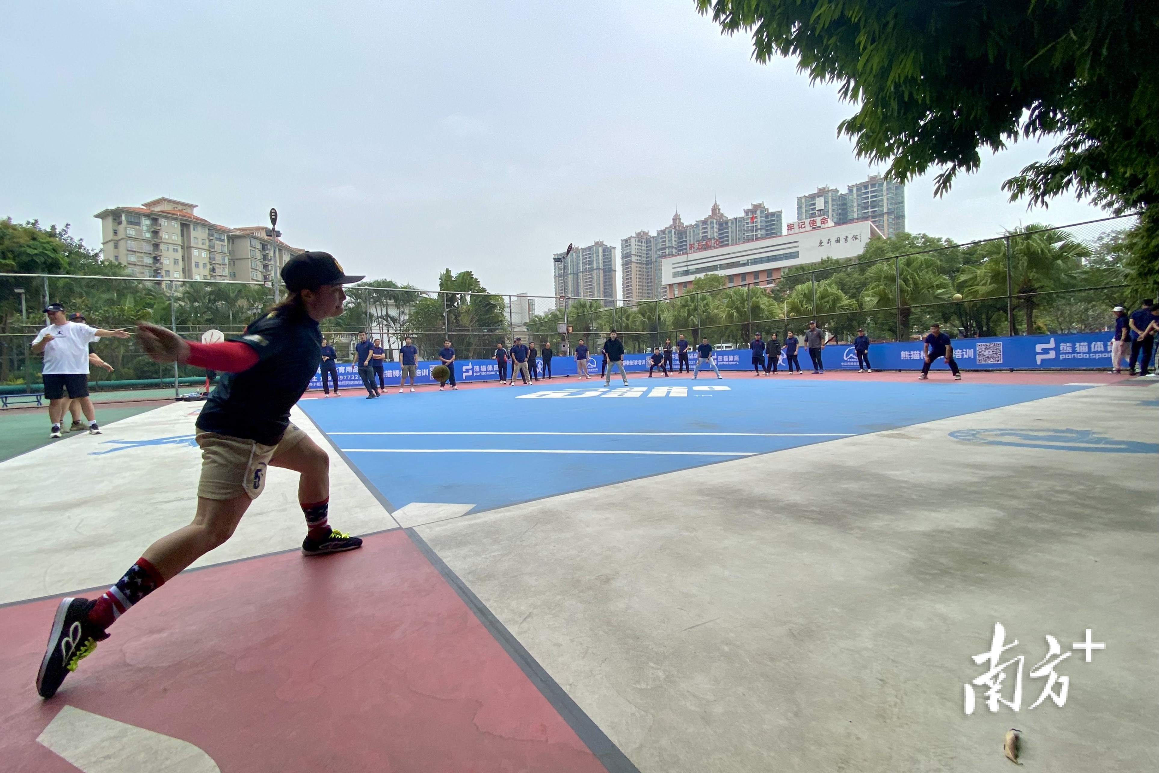 为期5天的培训班吸引来自全国各地相关单位的80名参与者。 为期5天的培训班吸引来自全国各地相关单位的80名参与者。