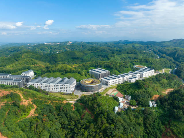 珍珠红诚意酒城