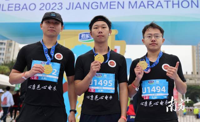 电极贴片是什么五邑大学新研发：一件不怕水洗与汗浸的“心电衣”_https://www.jmylbn.com_新闻资讯_第2张