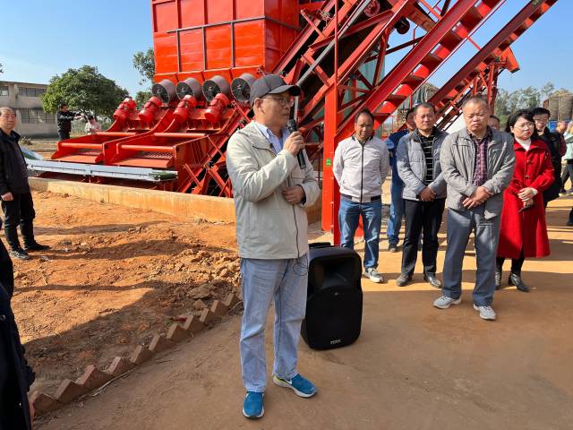 国家糖料产业技术体系机械化研究室主任、农业农村部农作物生产全程机械化专家指导组成员刘庆庭