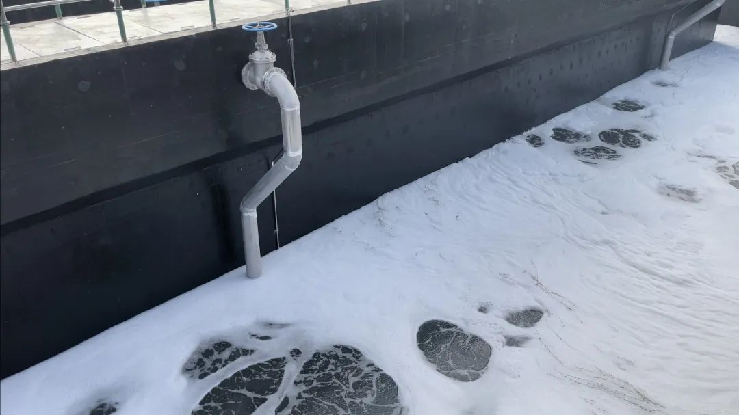 项目正在通水调试。