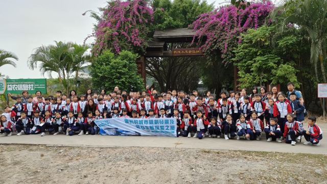 香港教育部门组织小学生到悦佳合作社开展科普研学之旅